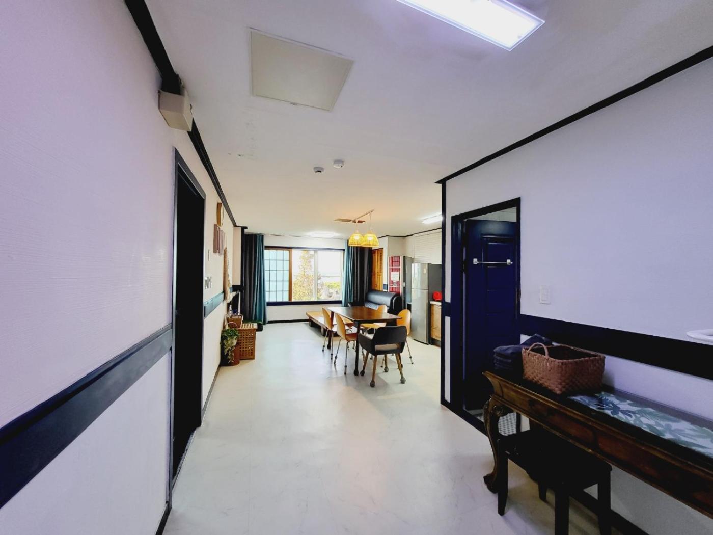 Morning Beach Pension Jeju Exterior photo