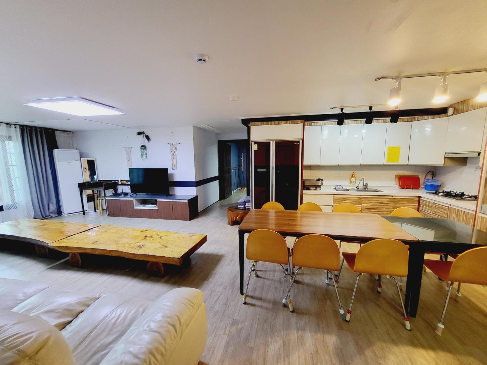 Morning Beach Pension Jeju Exterior photo
